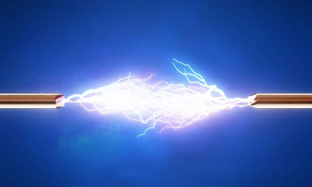 electrical spark between two wires